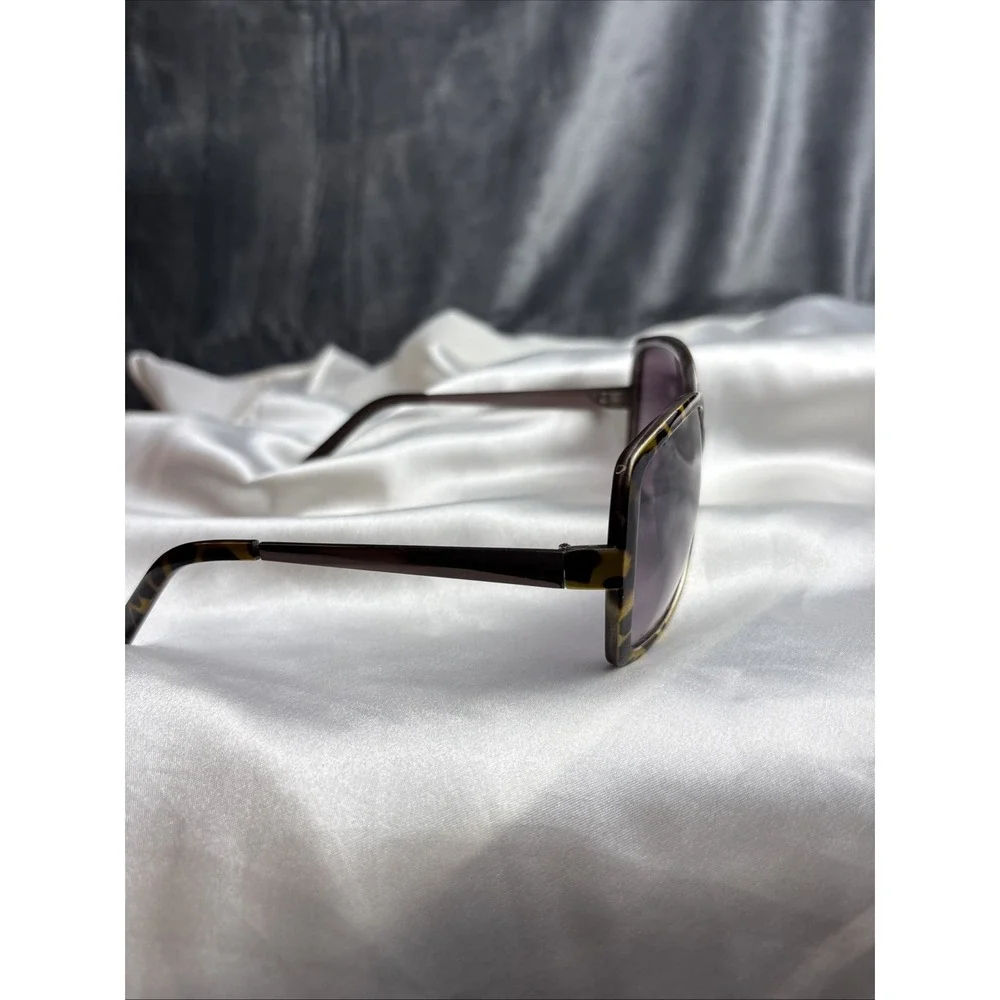 Loft Sunglasses Oversized Butterfly Low Arm Tortoiseshell Leopard Hollywood Glam
